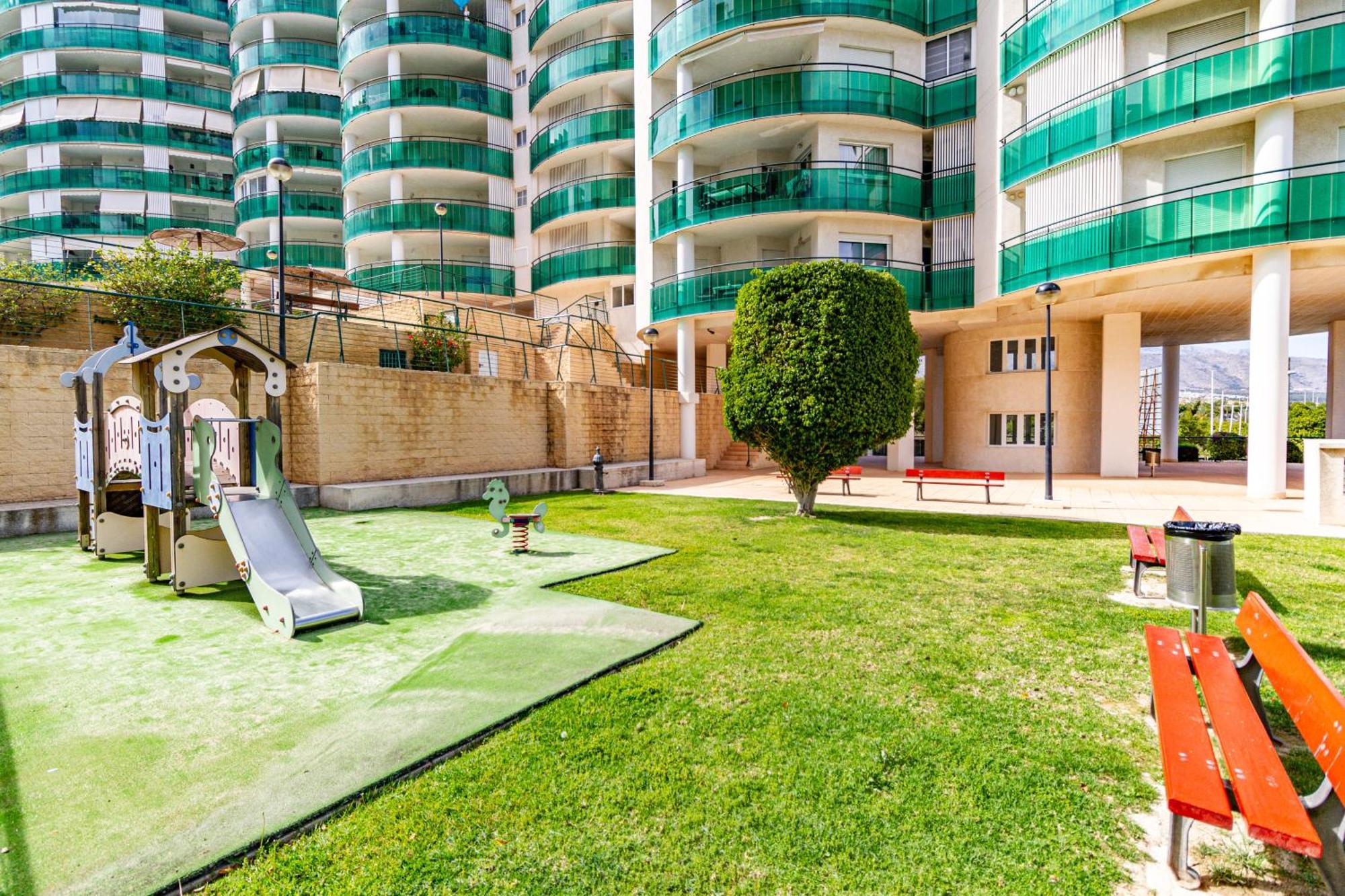 Apartment Vilapark With Pool, Free Parking, Terrace, Beach Benidorm Extérieur photo