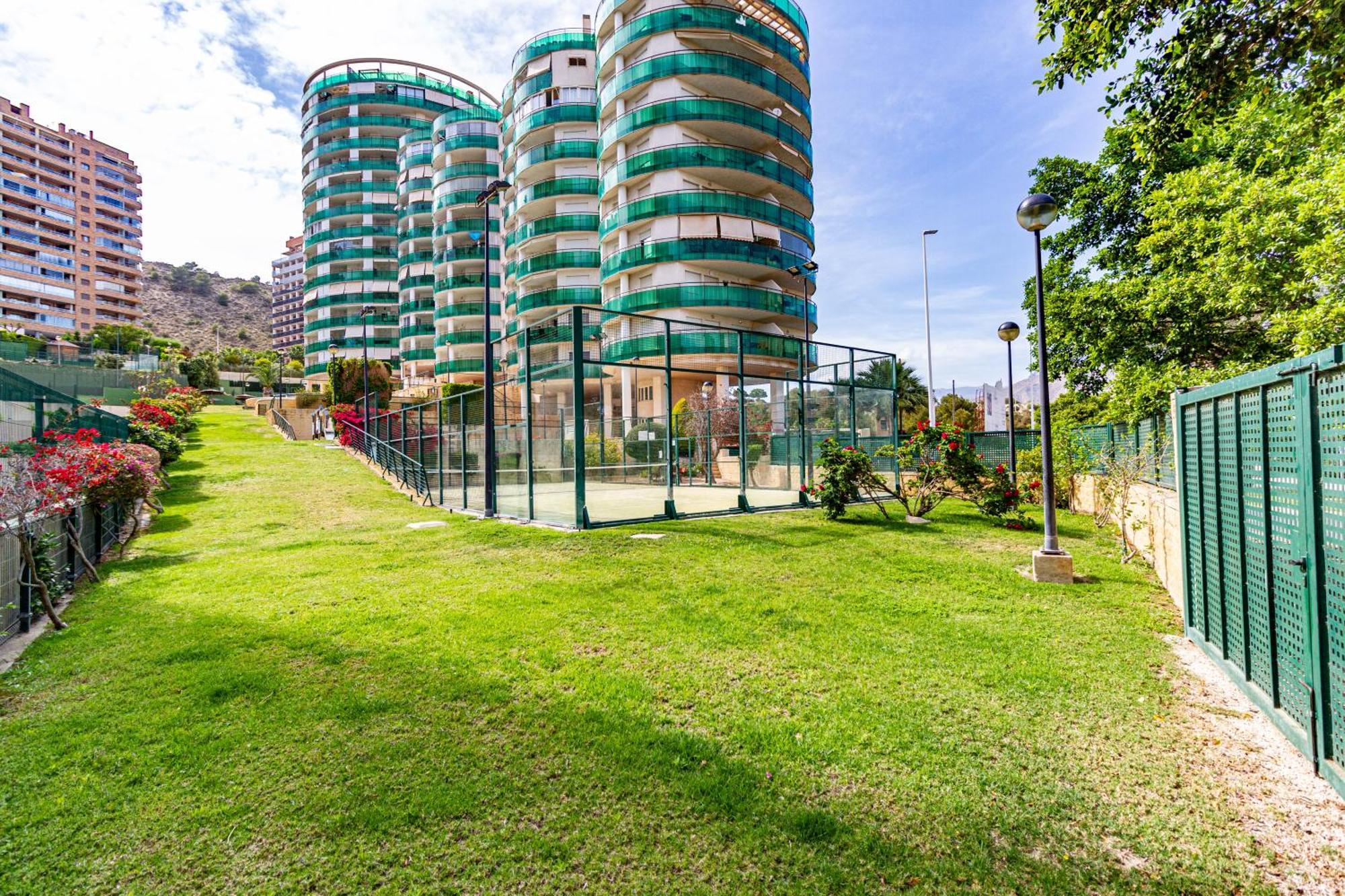Apartment Vilapark With Pool, Free Parking, Terrace, Beach Benidorm Extérieur photo